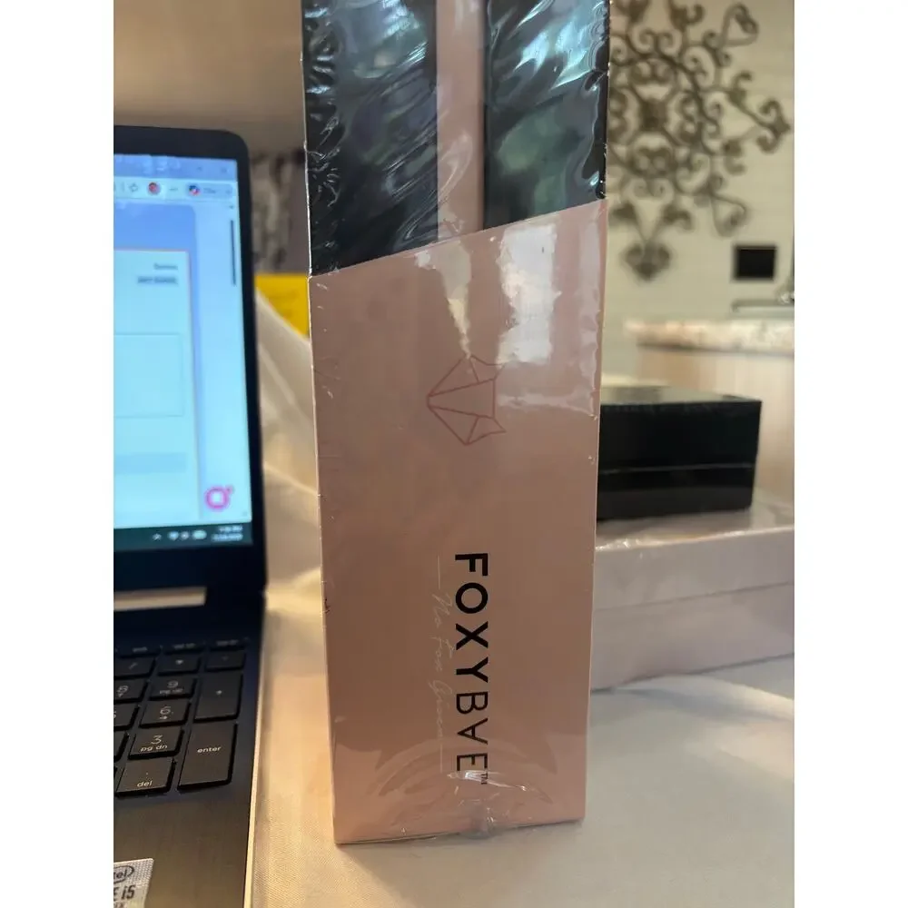 FoxyBae Wireless Curler Clipper Iron (NEW IN BOX)